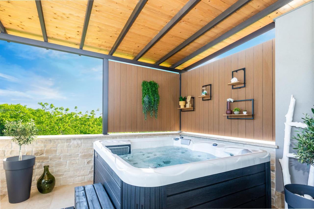 Villa Oasi Verde Bibici エクステリア 写真