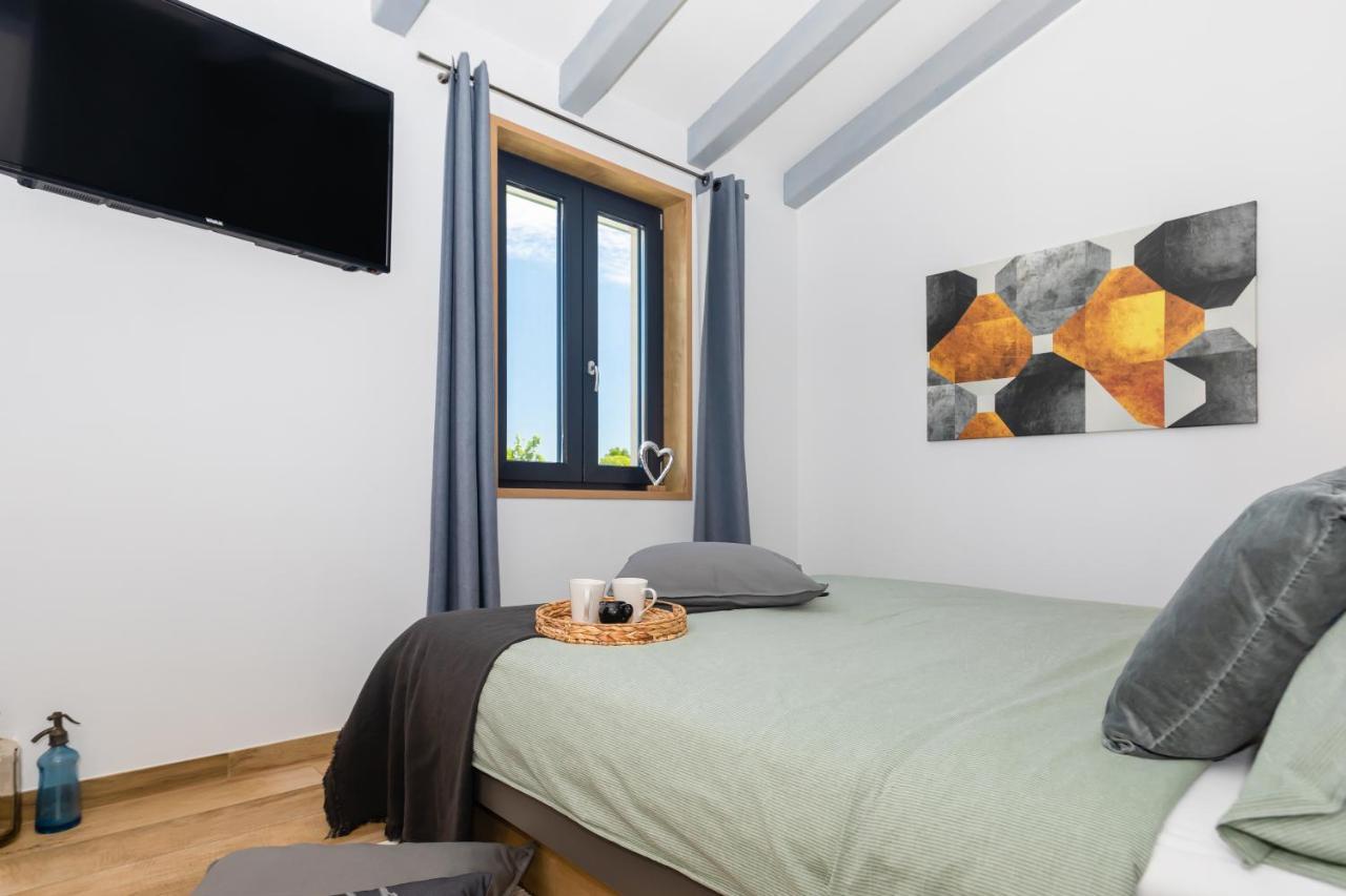 Villa Oasi Verde Bibici エクステリア 写真
